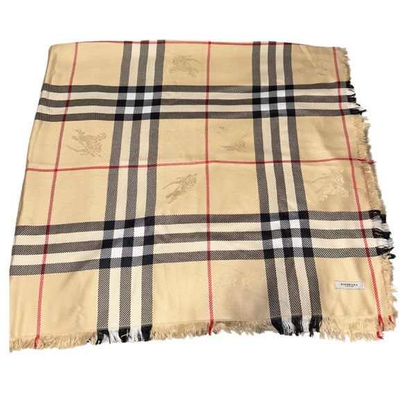 Burberry cover up - Picture 2 of 5